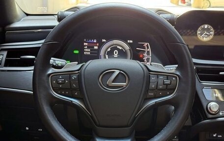 Lexus ES VII, 2021 год, 2 670 002 рублей, 7 фотография