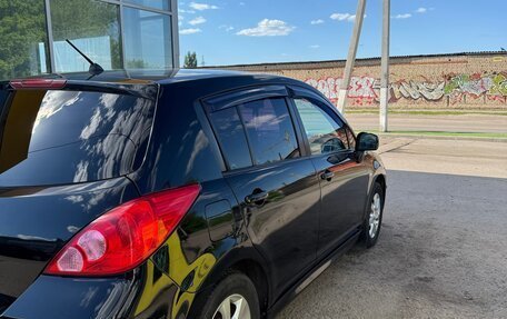 Nissan Tiida, 2010 год, 800 000 рублей, 5 фотография