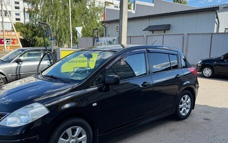 Nissan Tiida, 2010 год, 800 000 рублей, 3 фотография