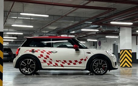 MINI Hatch, 2017 год, 2 050 000 рублей, 6 фотография