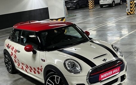 MINI Hatch, 2017 год, 2 050 000 рублей, 5 фотография