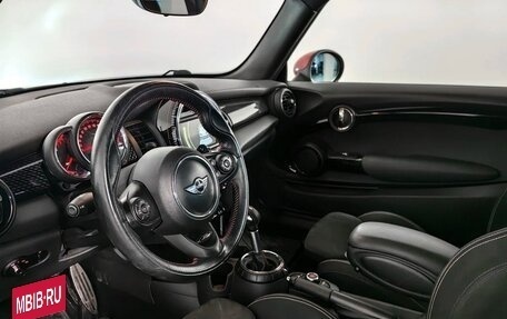MINI Hatch, 2017 год, 2 050 000 рублей, 9 фотография
