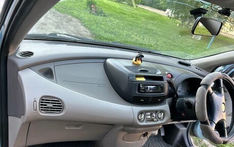 Nissan Tino, 2000 год, 235 000 рублей, 13 фотография