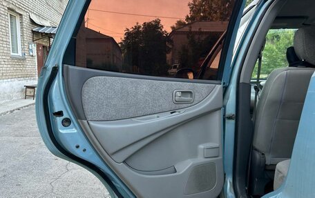 Nissan Tino, 2000 год, 235 000 рублей, 6 фотография