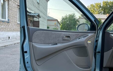 Nissan Tino, 2000 год, 235 000 рублей, 22 фотография