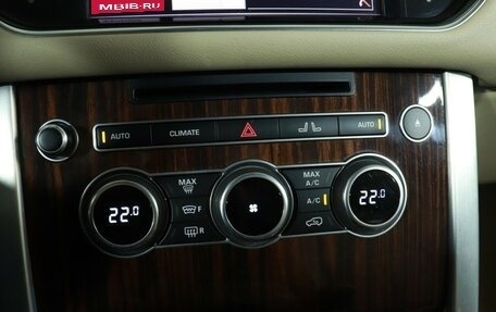 Land Rover Range Rover IV рестайлинг, 2013 год, 3 590 000 рублей, 18 фотография