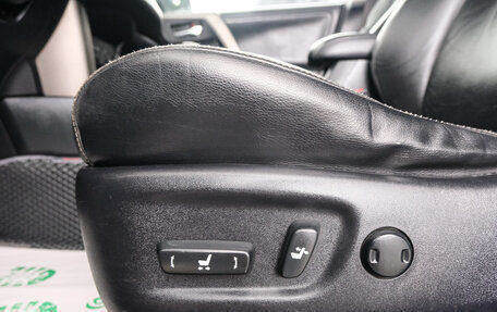 Toyota RAV4, 2013 год, 1 799 000 рублей, 21 фотография