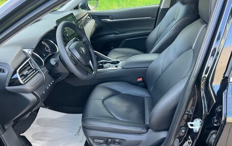 Toyota Camry, 2021 год, 3 240 000 рублей, 9 фотография