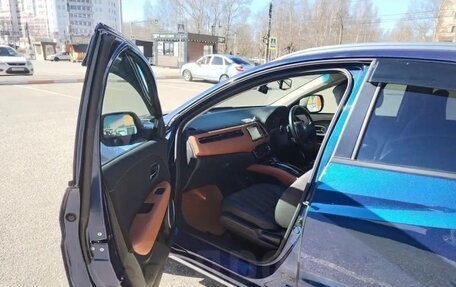 Honda Vezel, 2016 год, 1 750 000 рублей, 2 фотография