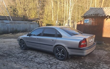 Volvo S80 II рестайлинг 2, 2002 год, 550 000 рублей, 26 фотография