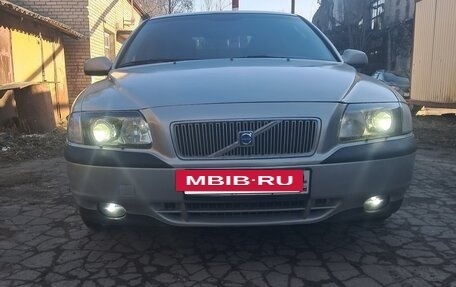 Volvo S80 II рестайлинг 2, 2002 год, 550 000 рублей, 24 фотография