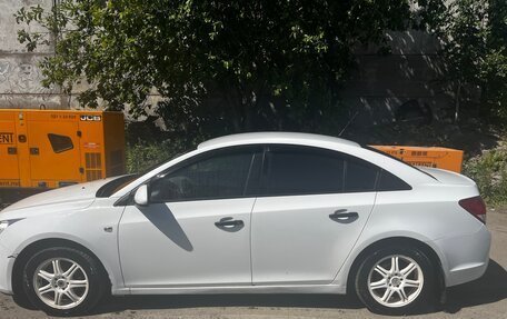 Chevrolet Cruze II, 2012 год, 670 000 рублей, 3 фотография