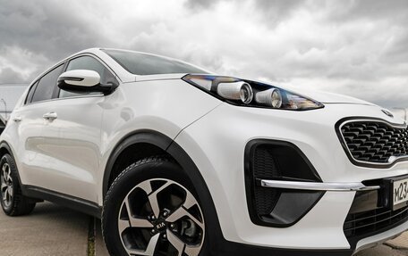 KIA Sportage IV рестайлинг, 2019 год, 2 350 000 рублей, 4 фотография