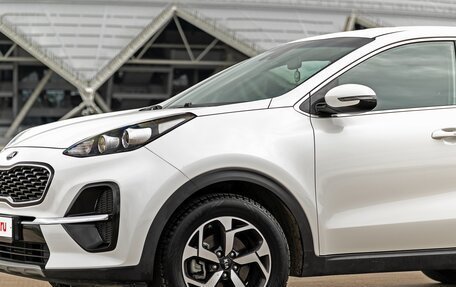 KIA Sportage IV рестайлинг, 2019 год, 2 350 000 рублей, 24 фотография