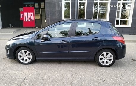 Peugeot 308 II, 2010 год, 499 000 рублей, 2 фотография