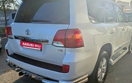 Toyota Land Cruiser 200, 2014 год, 4 300 000 рублей, 10 фотография