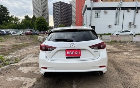 Mazda Axela, 2017 год, 1 470 000 рублей, 2 фотография