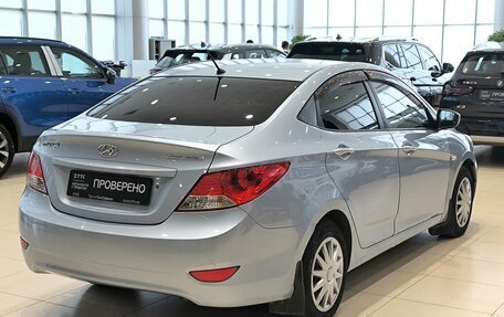 Hyundai Solaris II рестайлинг, 2011 год, 699 000 рублей, 9 фотография