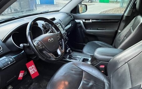 KIA Sorento II рестайлинг, 2013 год, 1 750 000 рублей, 13 фотография