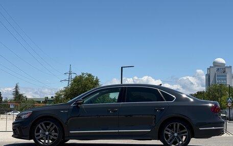Volkswagen Passat B8 рестайлинг, 2017 год, 1 997 000 рублей, 15 фотография
