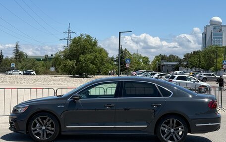 Volkswagen Passat B8 рестайлинг, 2017 год, 1 997 000 рублей, 16 фотография