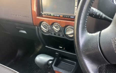 Mitsubishi Pajero Mini II, 2011 год, 870 000 рублей, 9 фотография