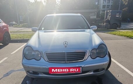 Mercedes-Benz C-Класс, 2002 год, 750 000 рублей, 15 фотография