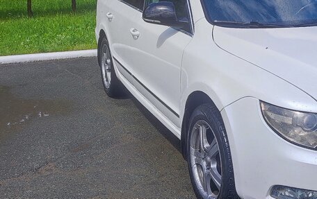 Skoda Superb III рестайлинг, 2010 год, 900 000 рублей, 19 фотография