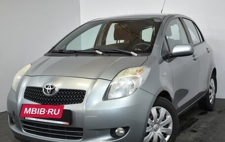 Toyota Yaris III рестайлинг, 2008 год, 529 000 рублей, 3 фотография