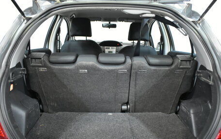 Toyota Yaris III рестайлинг, 2008 год, 529 000 рублей, 14 фотография