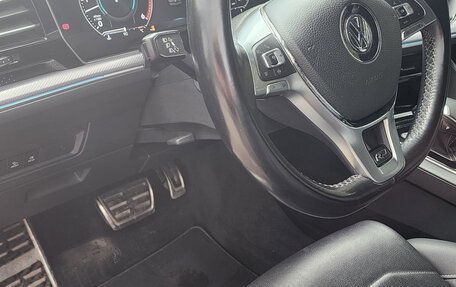Volkswagen Touareg III, 2019 год, 4 050 000 рублей, 7 фотография