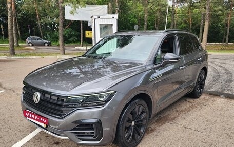 Volkswagen Touareg III, 2019 год, 4 050 000 рублей, 4 фотография