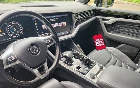 Volkswagen Touareg III, 2019 год, 4 050 000 рублей, 6 фотография