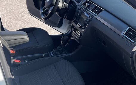 Skoda Rapid I, 2015 год, 920 000 рублей, 10 фотография