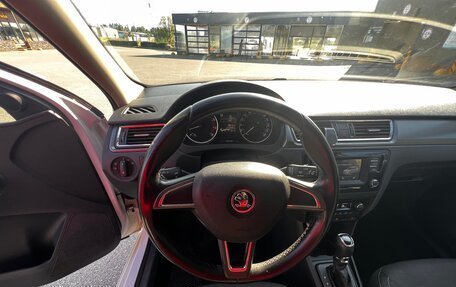 Skoda Rapid I, 2015 год, 920 000 рублей, 23 фотография