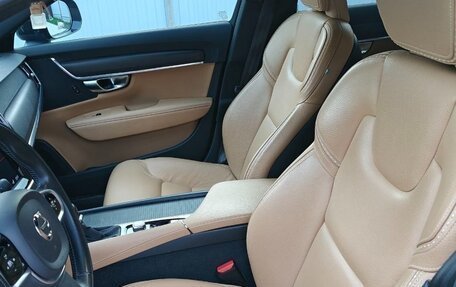 Volvo V90 Cross Country I рестайлинг, 2018 год, 2 600 000 рублей, 13 фотография
