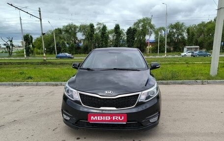 KIA Rio III рестайлинг, 2015 год, 930 000 рублей, 1 фотография