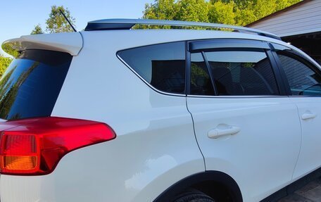 Toyota RAV4, 2015 год, 2 400 000 рублей, 11 фотография