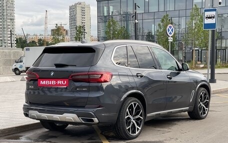 BMW X5, 2018 год, 5 989 000 рублей, 3 фотография