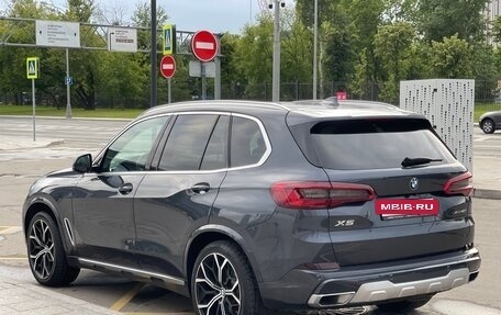 BMW X5, 2018 год, 5 989 000 рублей, 5 фотография
