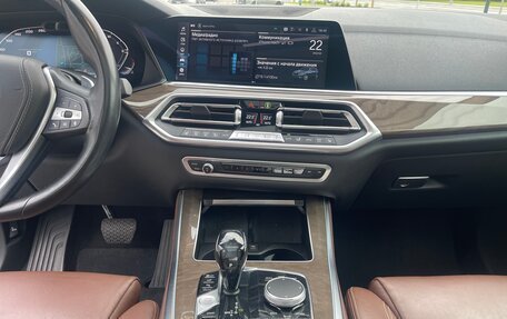BMW X5, 2018 год, 5 989 000 рублей, 15 фотография