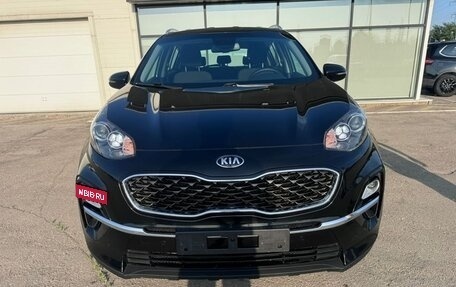 KIA Sportage IV рестайлинг, 2018 год, 1 999 000 рублей, 2 фотография
