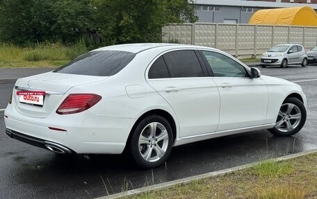 Mercedes-Benz E-Класс, 2016 год, 2 250 000 рублей, 8 фотография