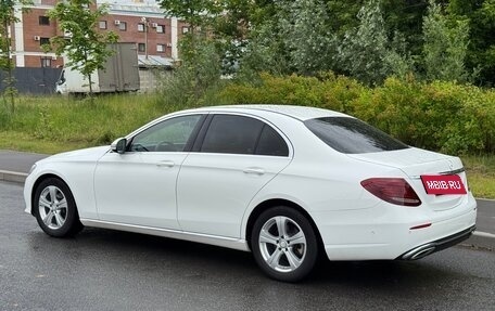 Mercedes-Benz E-Класс, 2016 год, 2 250 000 рублей, 6 фотография