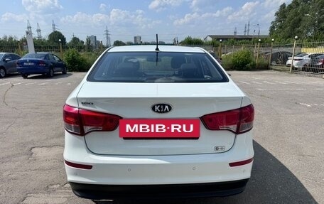 KIA Rio III рестайлинг, 2016 год, 1 049 000 рублей, 5 фотография