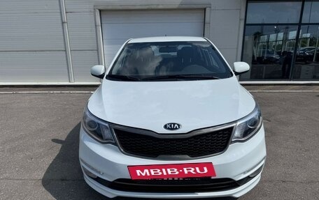 KIA Rio III рестайлинг, 2016 год, 1 049 000 рублей, 2 фотография