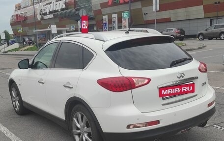 Infiniti QX50 I рестайлинг, 2014 год, 1 950 000 рублей, 7 фотография