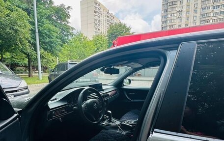 BMW 3 серия, 2011 год, 1 250 000 рублей, 3 фотография