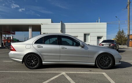 Mercedes-Benz C-Класс, 2004 год, 1 350 000 рублей, 4 фотография