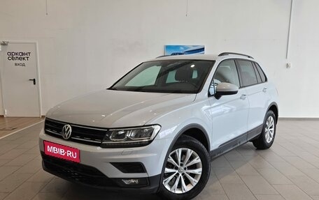 Volkswagen Tiguan II, 2018 год, 2 150 000 рублей, 1 фотография